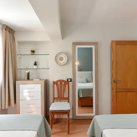 Central Bungalow With Communal Pool In Maspalomas Maspalomas (Gran Canaria)