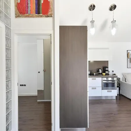 Central Bungalow With Communal Pool In Maspalomas 4*
