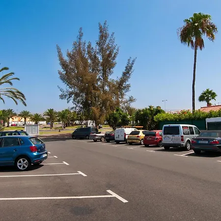 Central Bungalow With Communal Pool In Maspalomas Hotel 4*