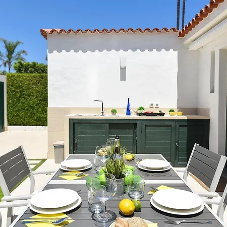 Central Bungalow With Communal Pool In Maspalomas Hotel Maspalomas (Gran Canaria)